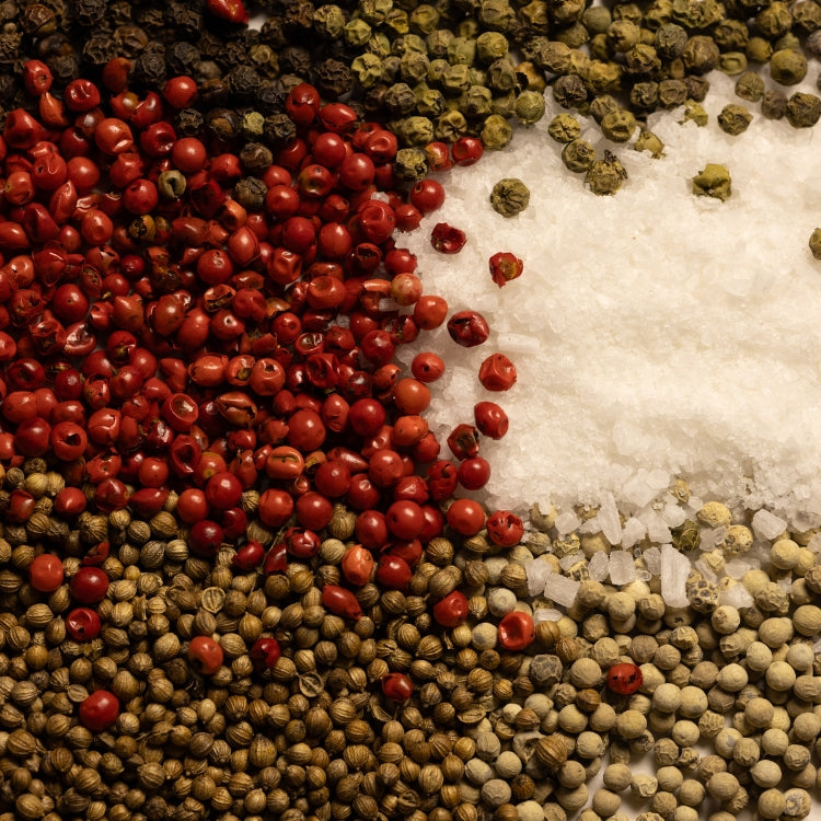 Steaky - Salt and 4 Peppers Blend